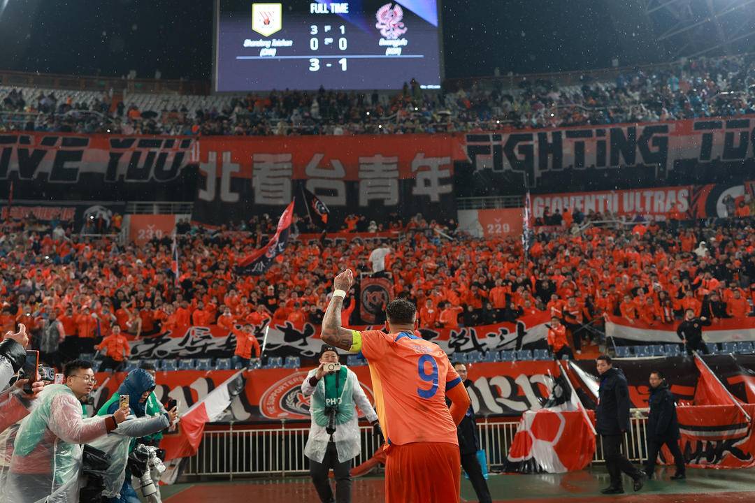万人民币