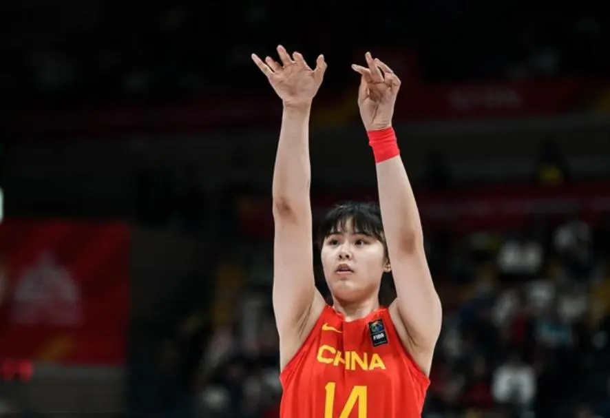 这位中国女, 位老板球员 这位中国女, 位老板球员