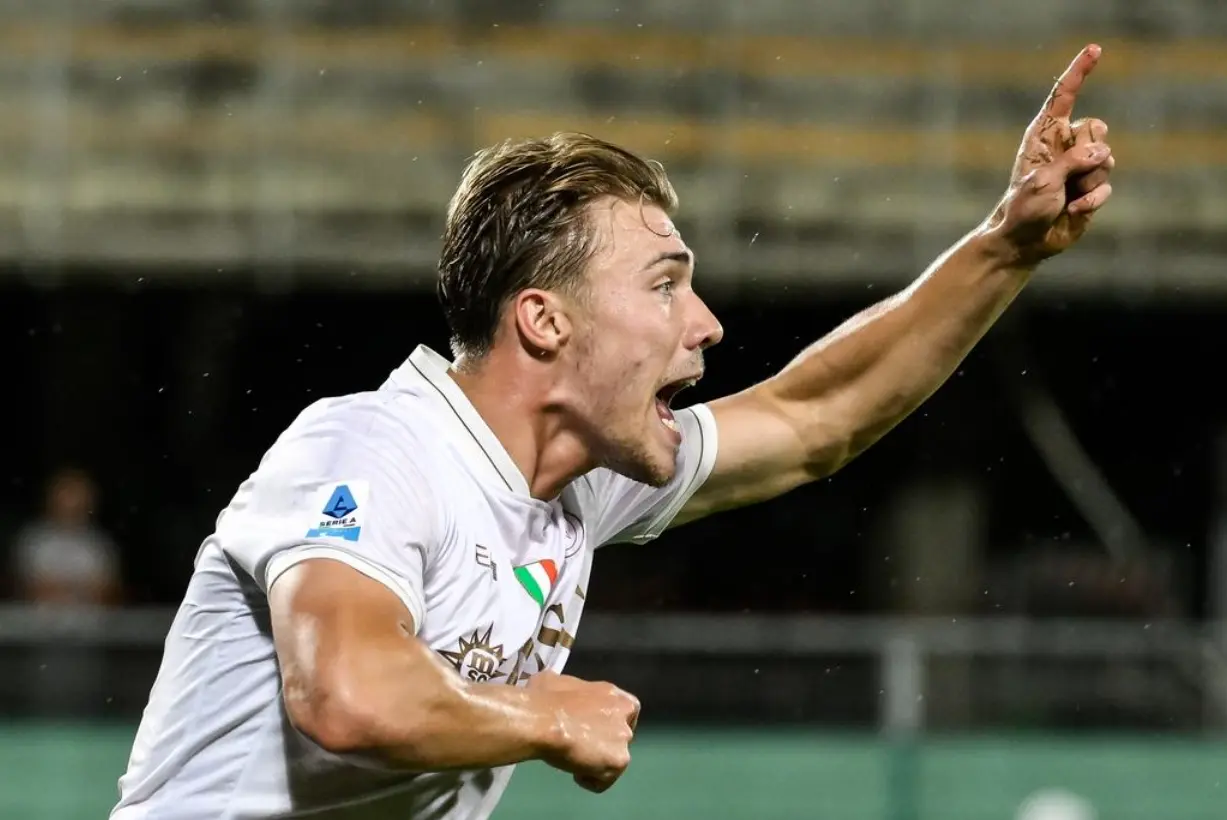 但没有任何, imedi, 帕尔马全场 但没有任何, imedi, 帕尔马全场